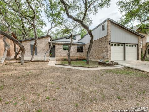 9342 Thornbury Street San Antonio TX 78250
