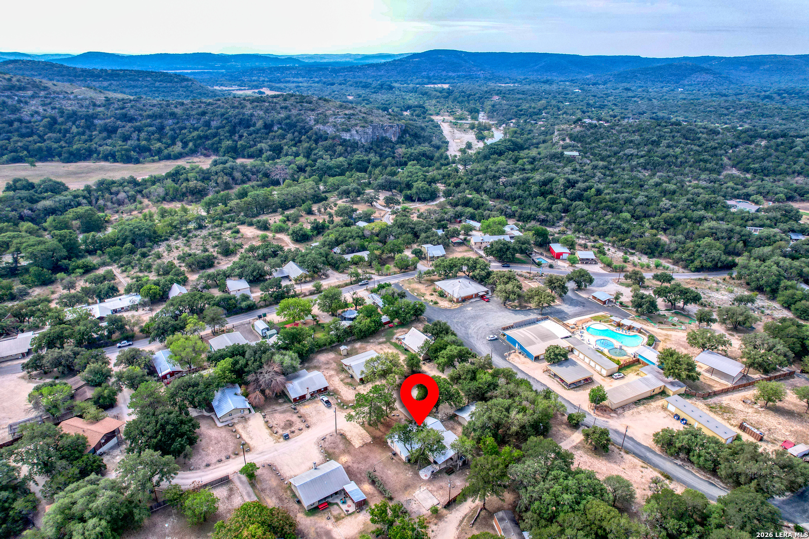 100 Pineview Concan TX 78838