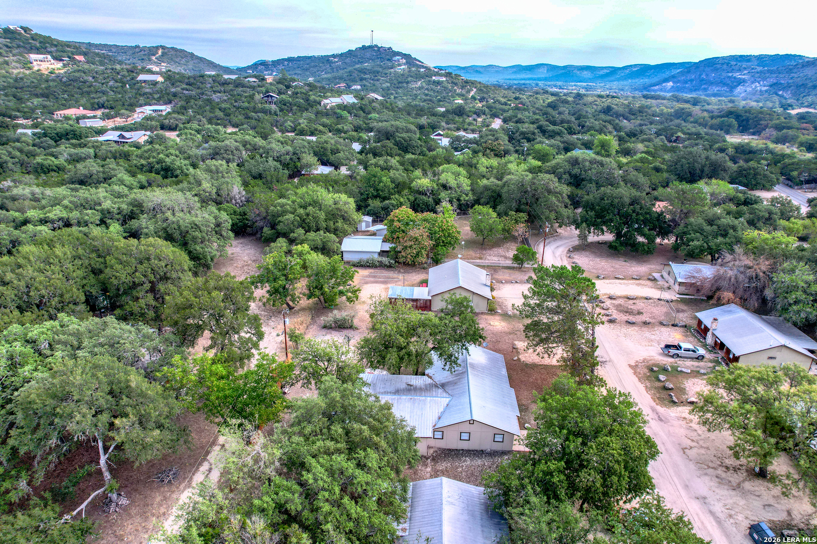 100 Pineview Concan TX 78838