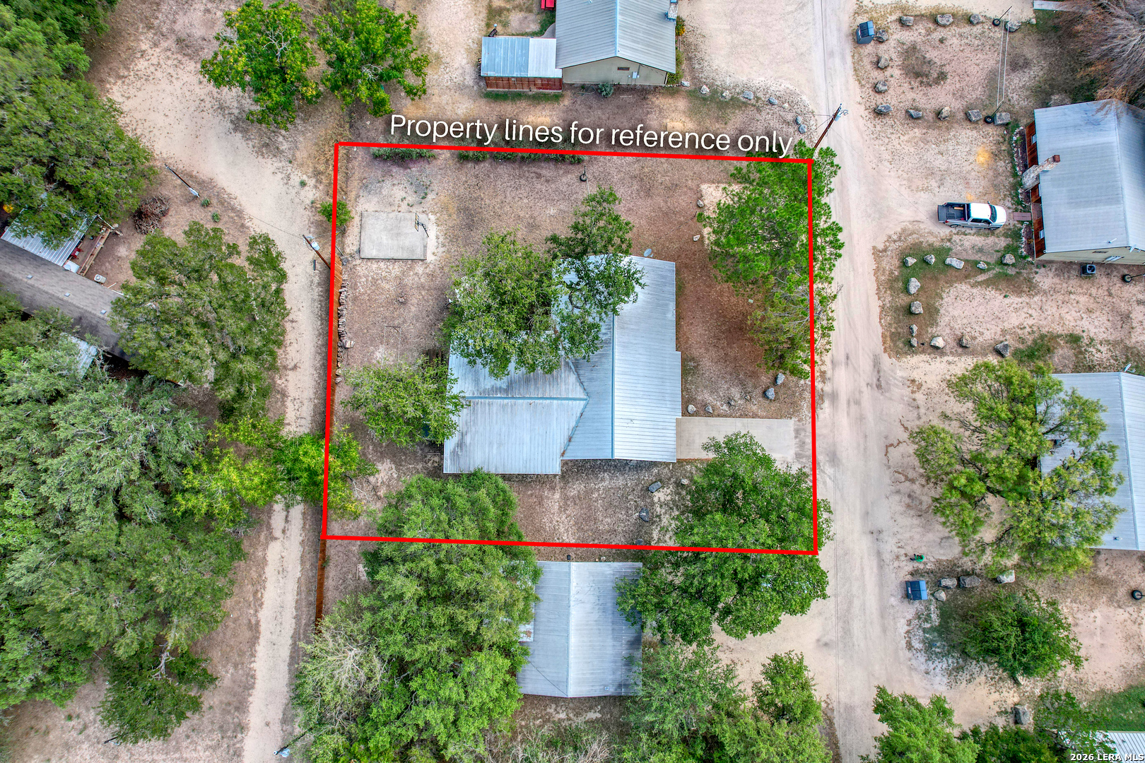 100 Pineview Concan TX 78838