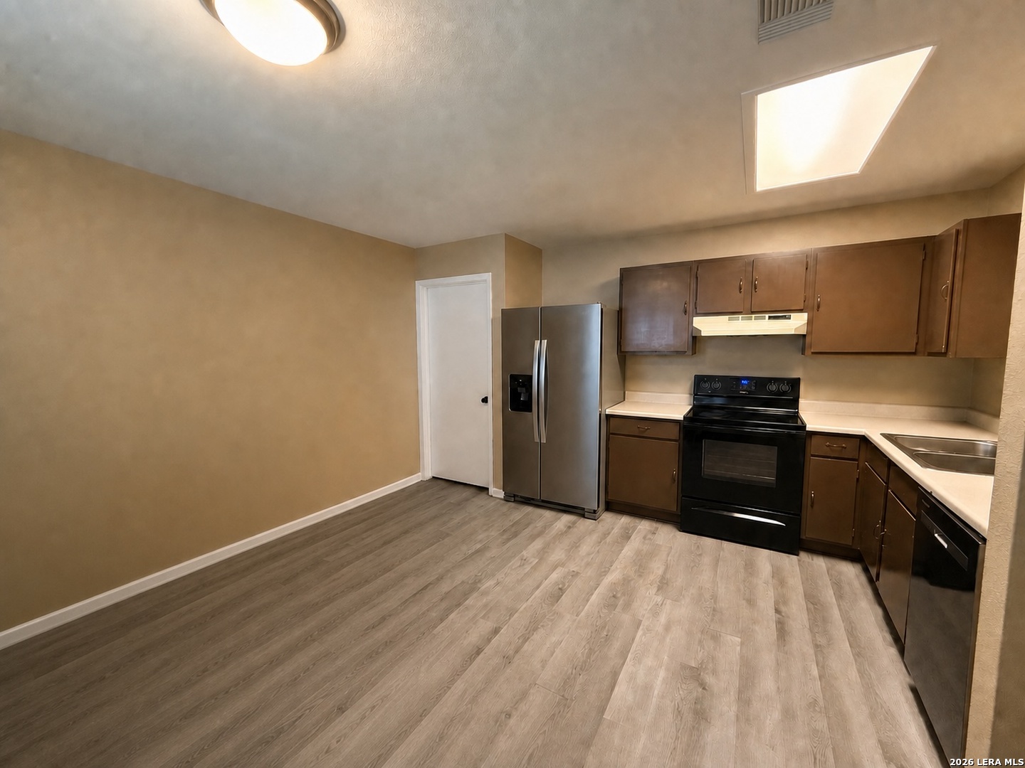 6807 Misty Field Drive Converse TX 78109