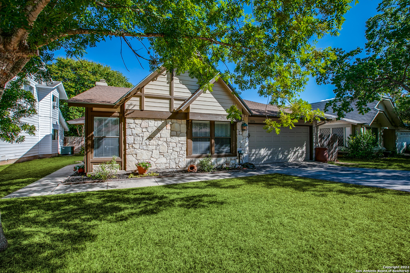 10326 Country Horn San Antonio TX 78240