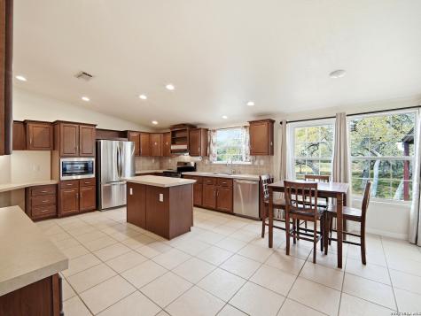 6267 County Road 251 Hondo TX 78861