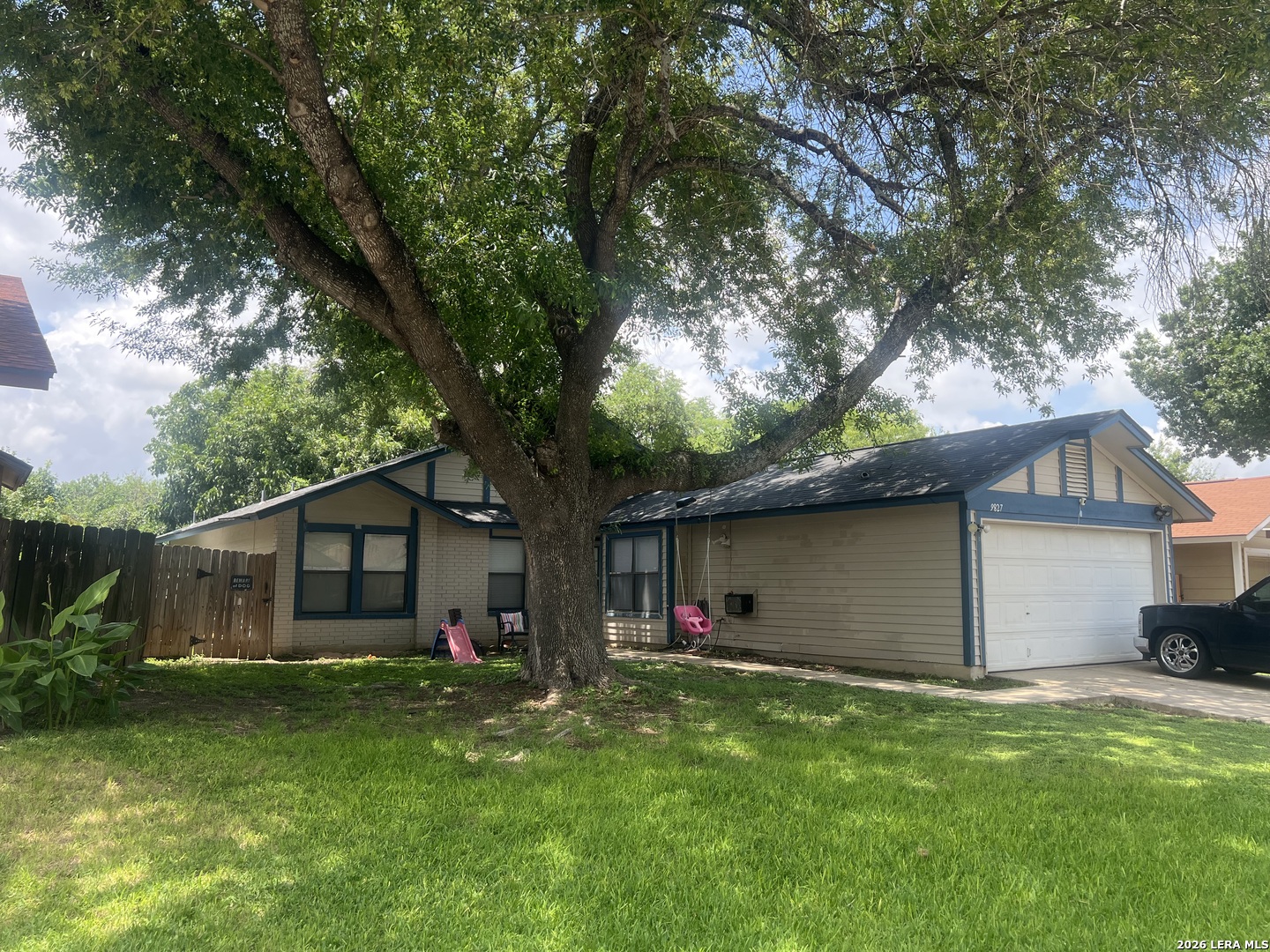 9827 Autumn Silver San Antonio TX 78254
