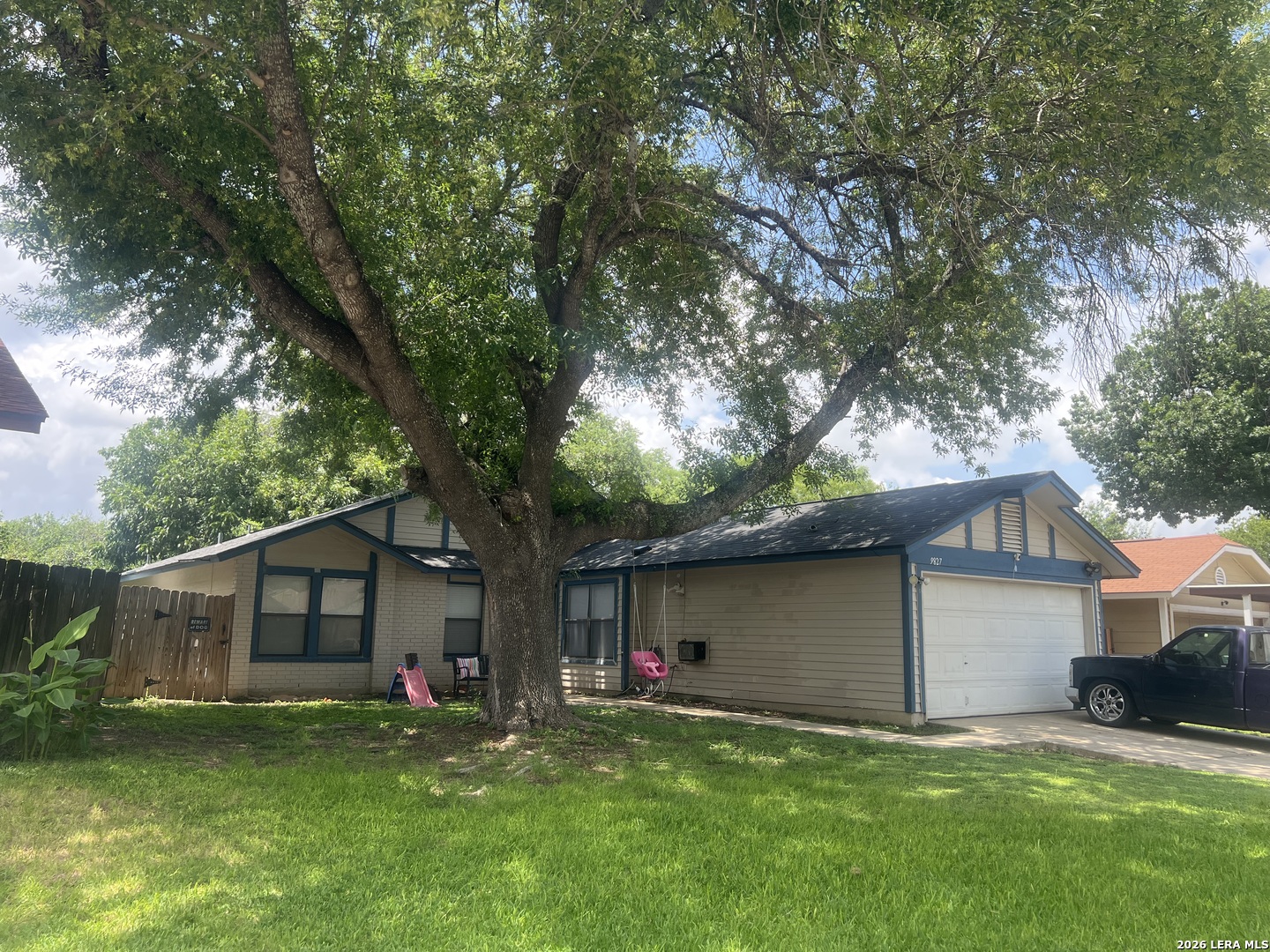 9827 Autumn Silver San Antonio TX 78254