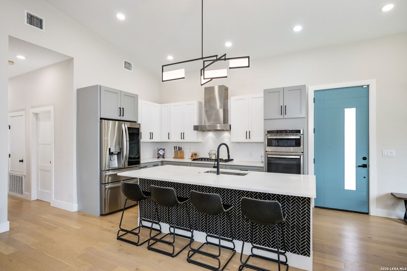 211 W Lubbock Street San Antonio TX 78204