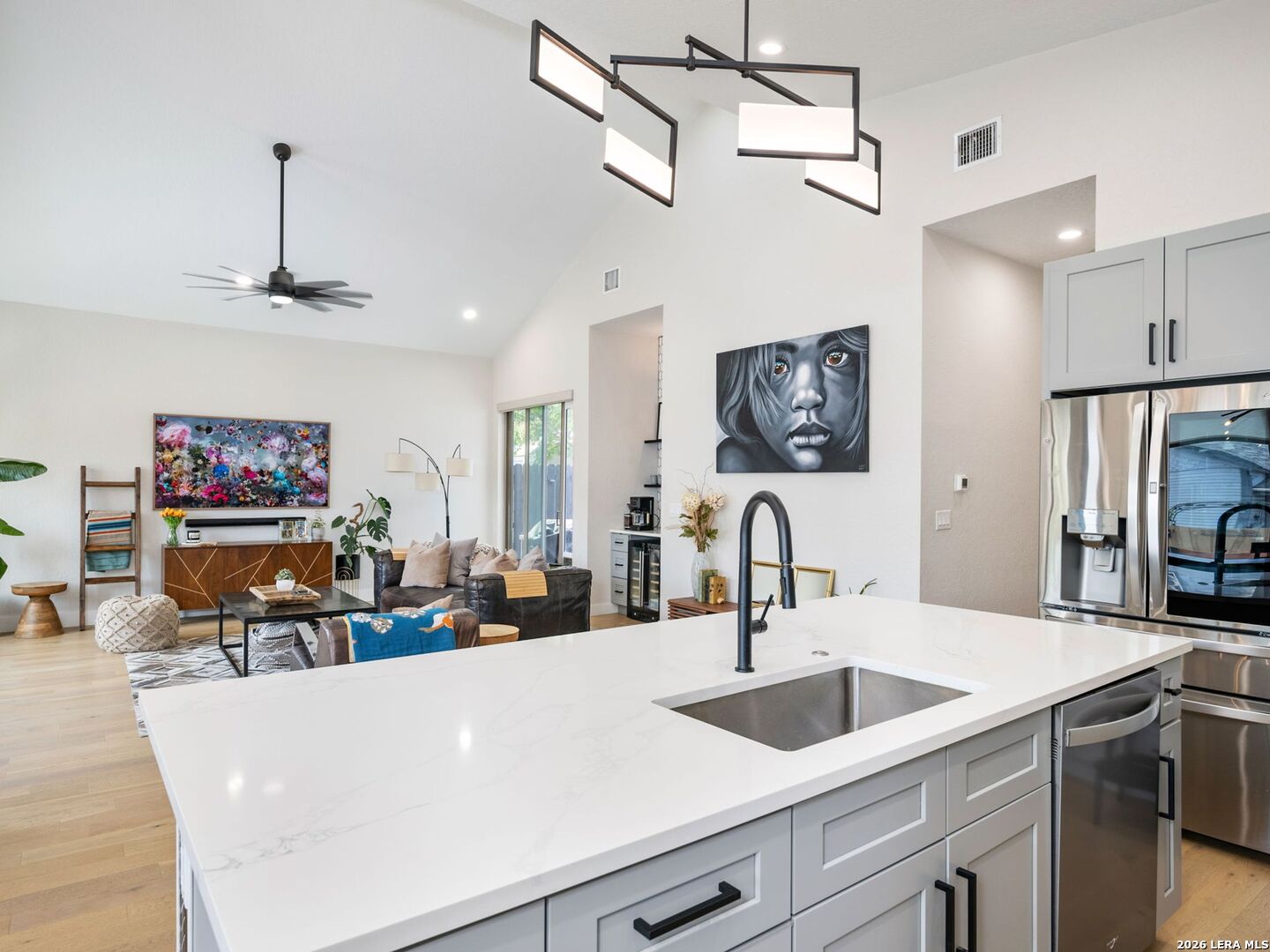 211 W Lubbock Street San Antonio TX 78204