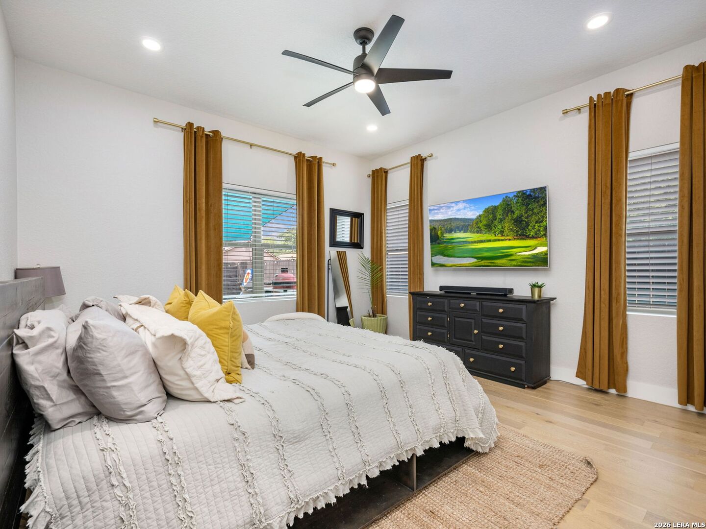 211 W Lubbock Street San Antonio TX 78204