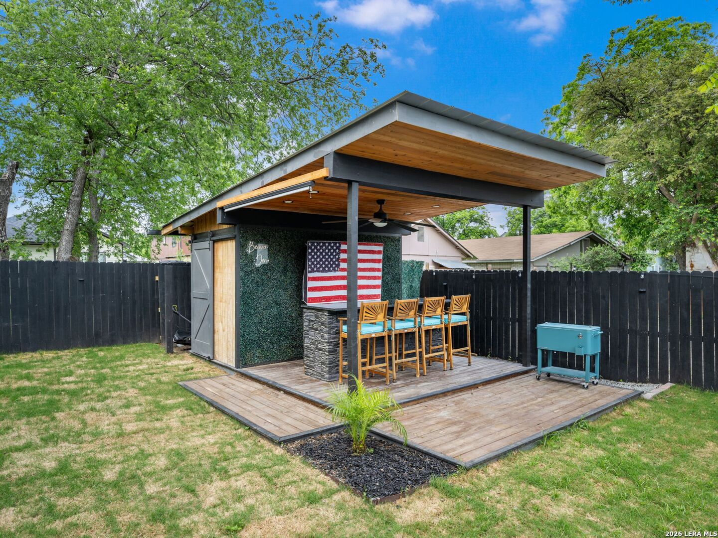 211 W Lubbock Street San Antonio TX 78204