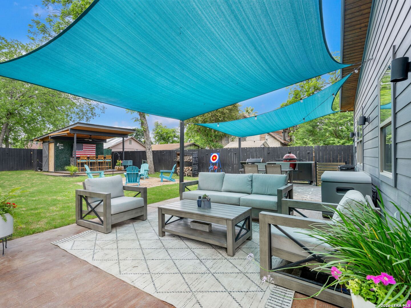 211 W Lubbock Street San Antonio TX 78204