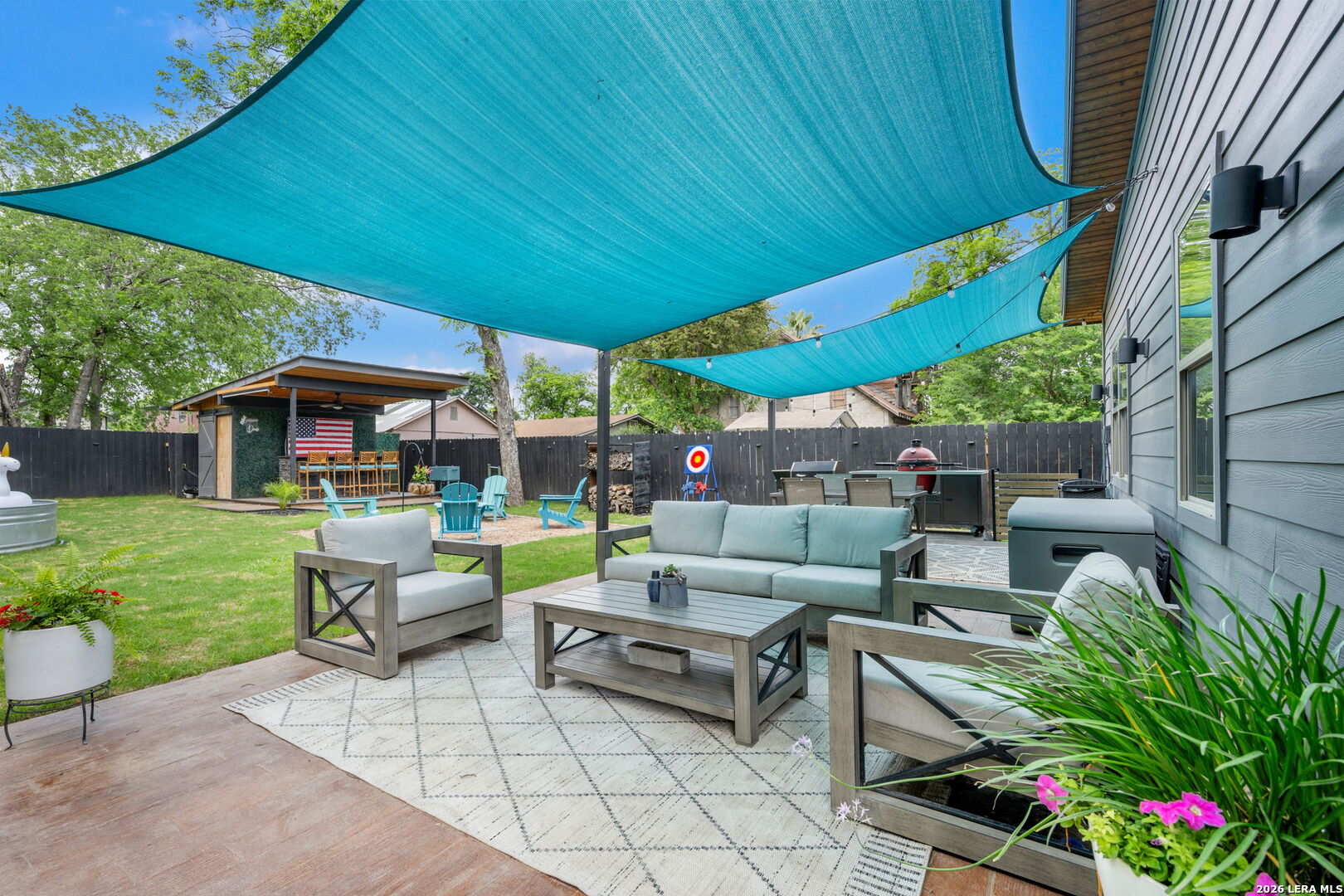 211 W Lubbock Street San Antonio TX 78204