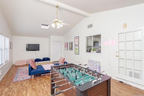 13718 Pebble Point Drive San Antonio TX 78231