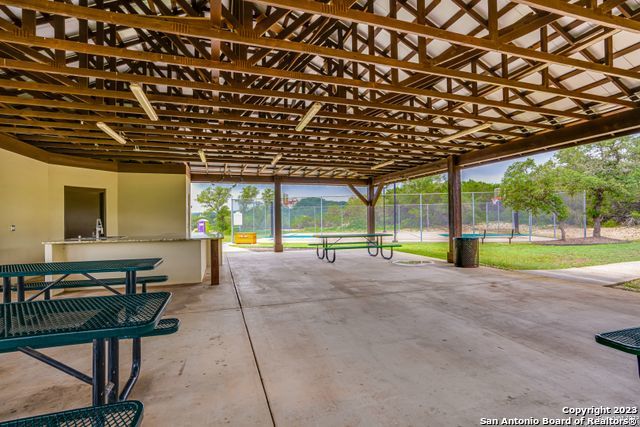 224 Private Road 1717 Mico TX 78056