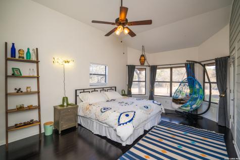 810 Oakwood San Marcos TX 78666