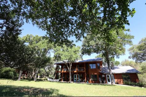 810 Oakwood San Marcos TX 78666