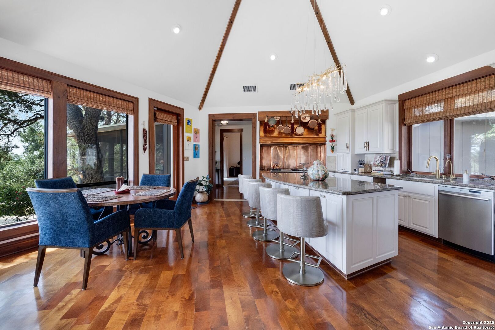 27170 Toutant Beauregard Boerne TX 78006