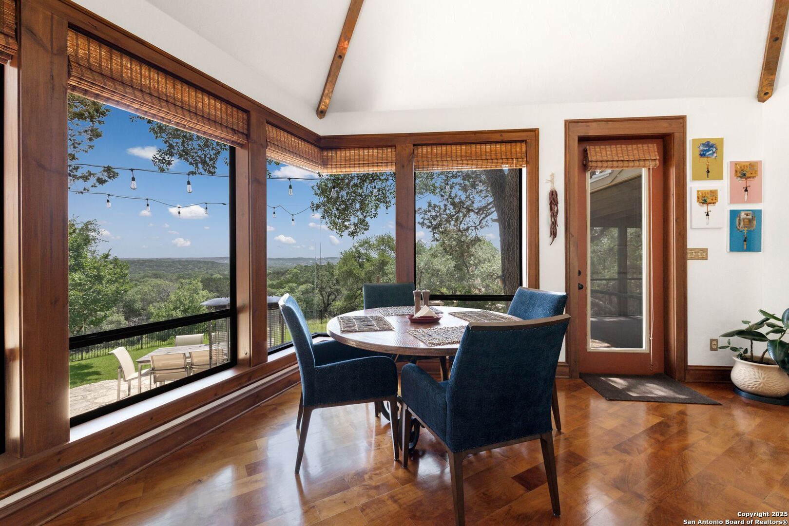 27170 Toutant Beauregard Boerne TX 78006