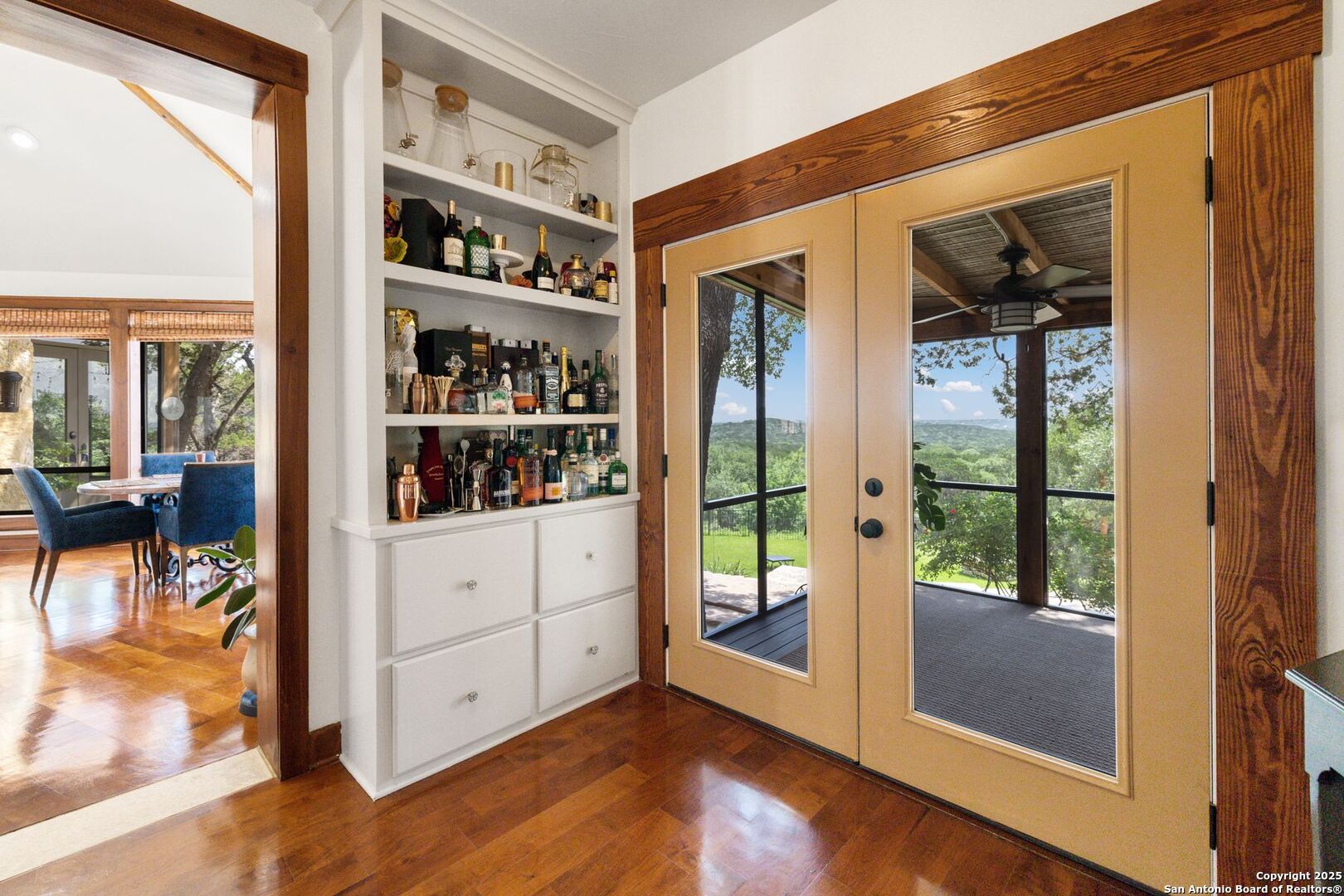 27170 Toutant Beauregard Boerne TX 78006