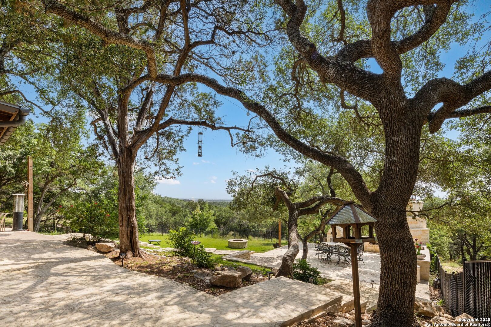 27170 Toutant Beauregard Boerne TX 78006