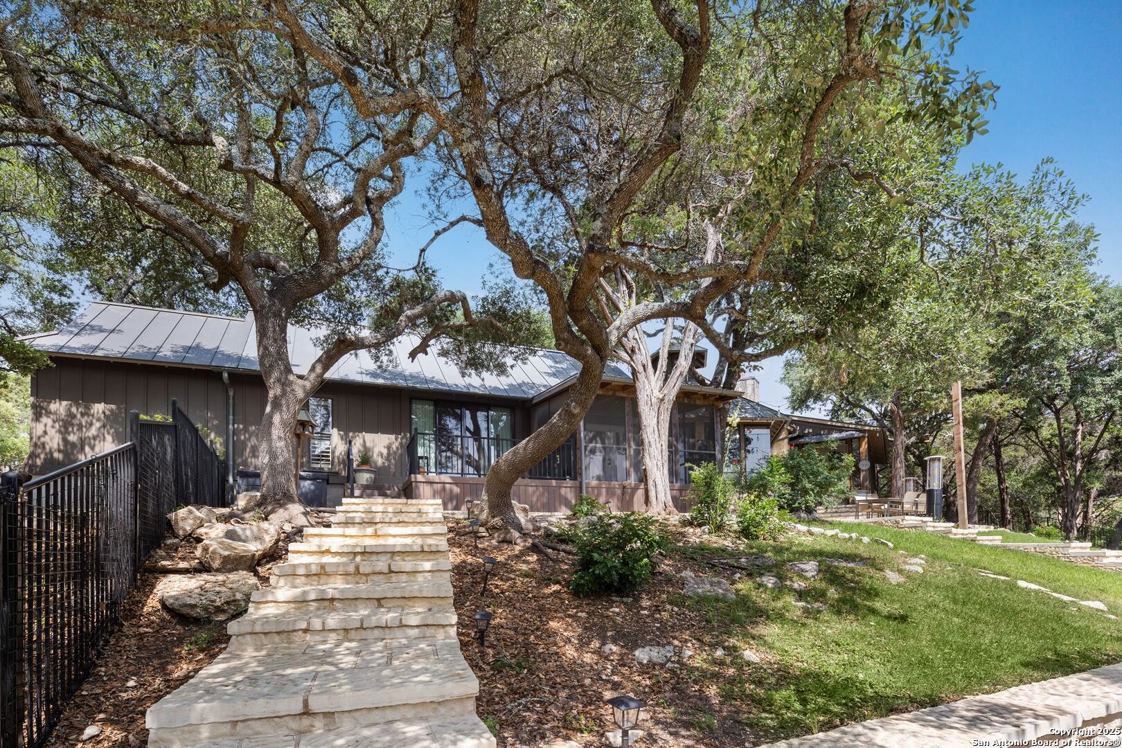 27170 Toutant Beauregard Boerne TX 78006