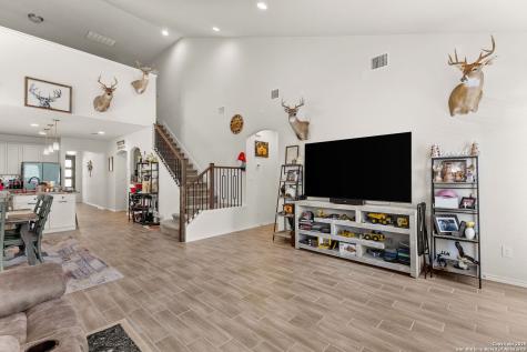 4012 Wild Bloom Seguin TX 78155