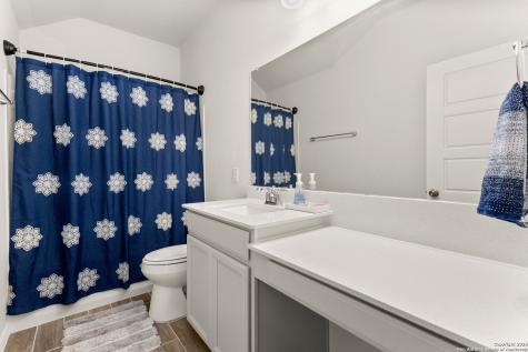 4012 Wild Bloom Seguin TX 78155