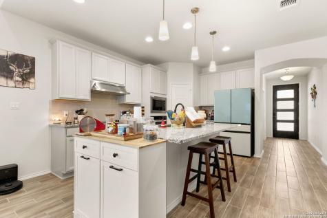 4012 Wild Bloom Seguin TX 78155