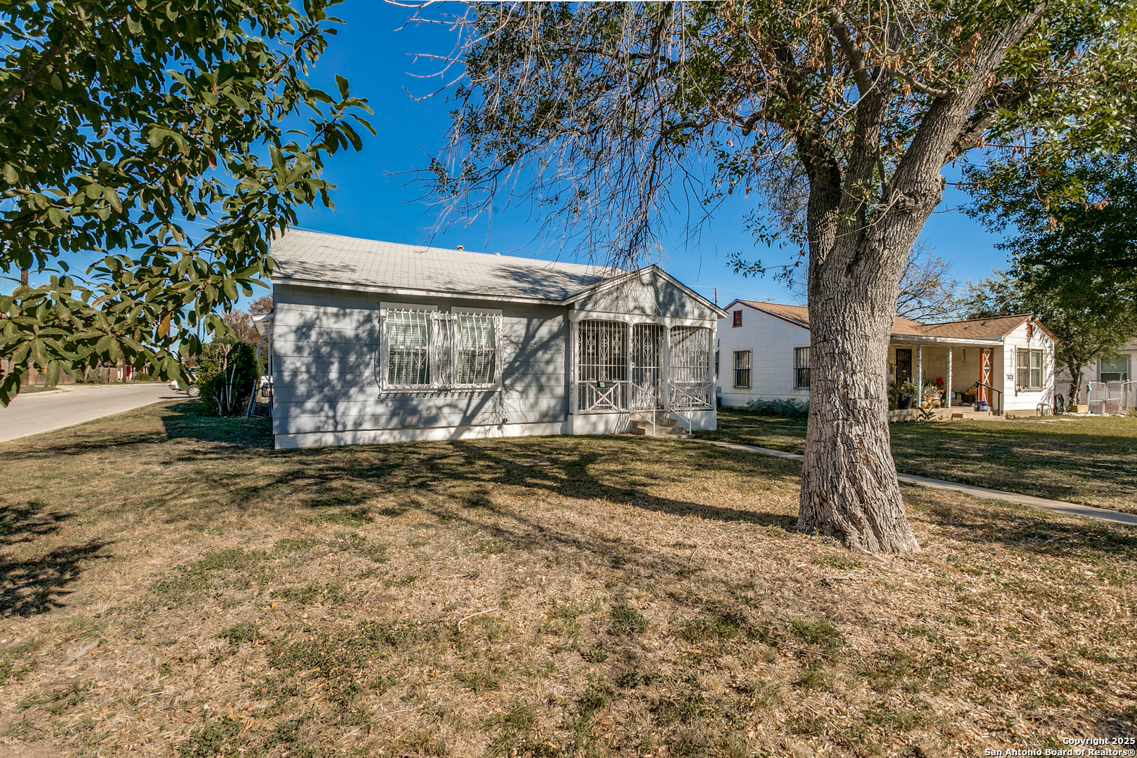 2643 W Craig Place San Antonio TX 78228