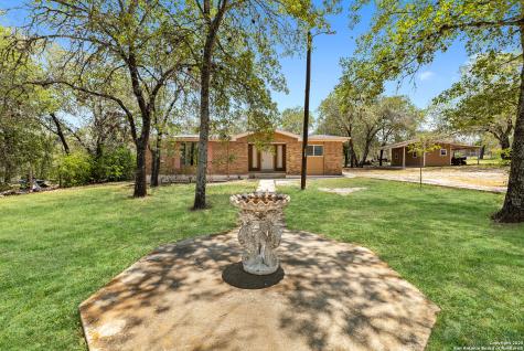 229 Maske Road Somerset TX 78069