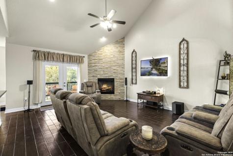 755 Panorama Point Canyon Lake TX 78133
