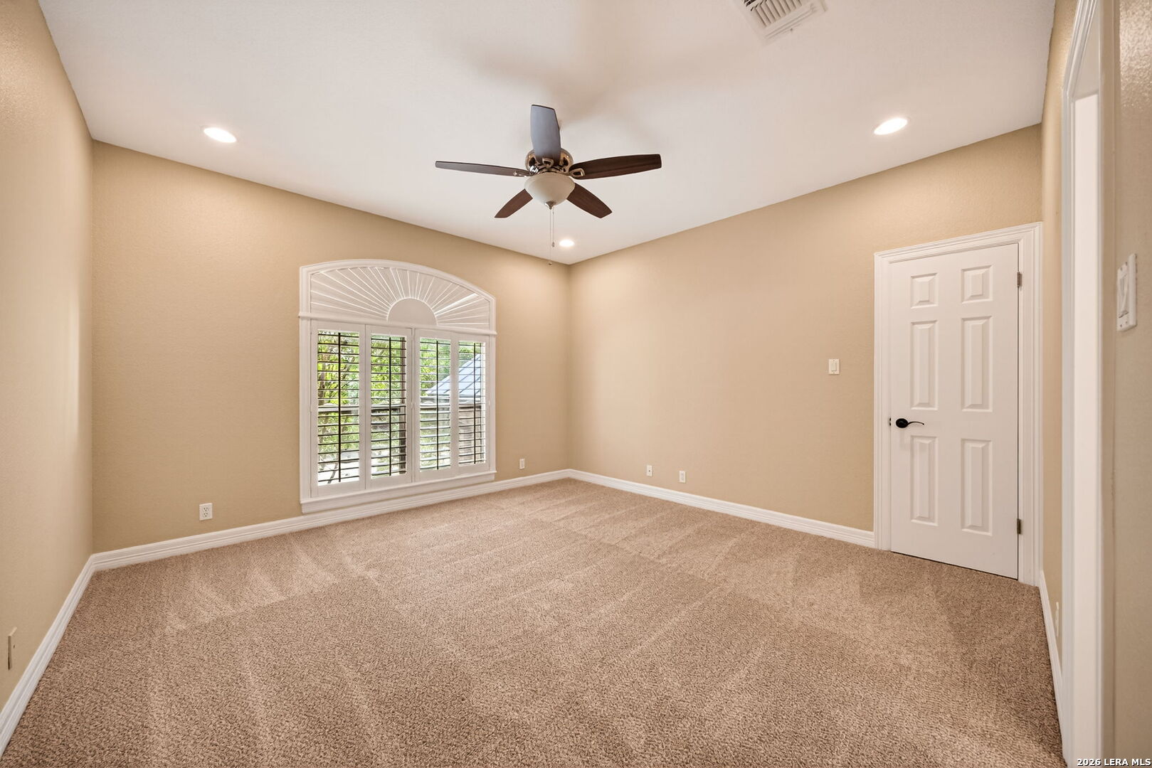 31 Royal Waters Drive San Antonio TX 78248