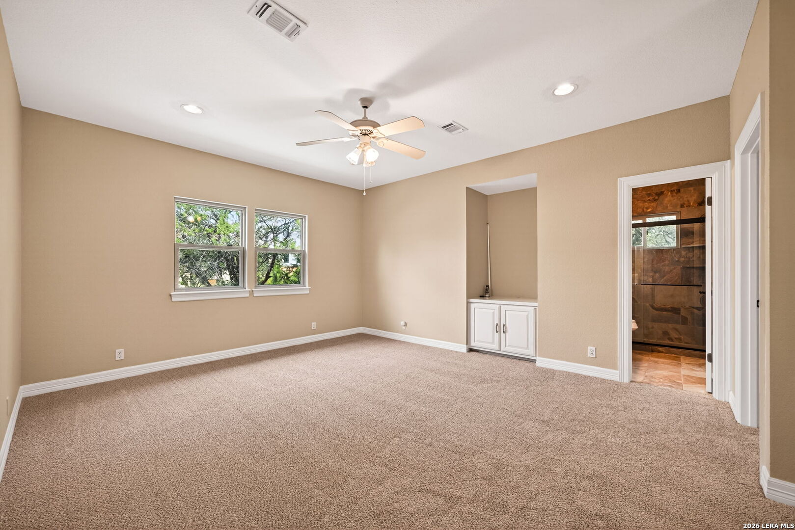 31 Royal Waters Drive San Antonio TX 78248