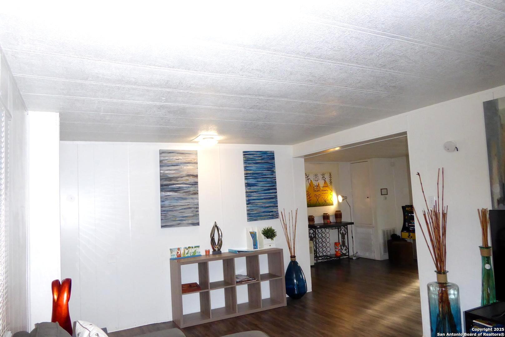 1884 Live Oak Canyon Lake TX 78133