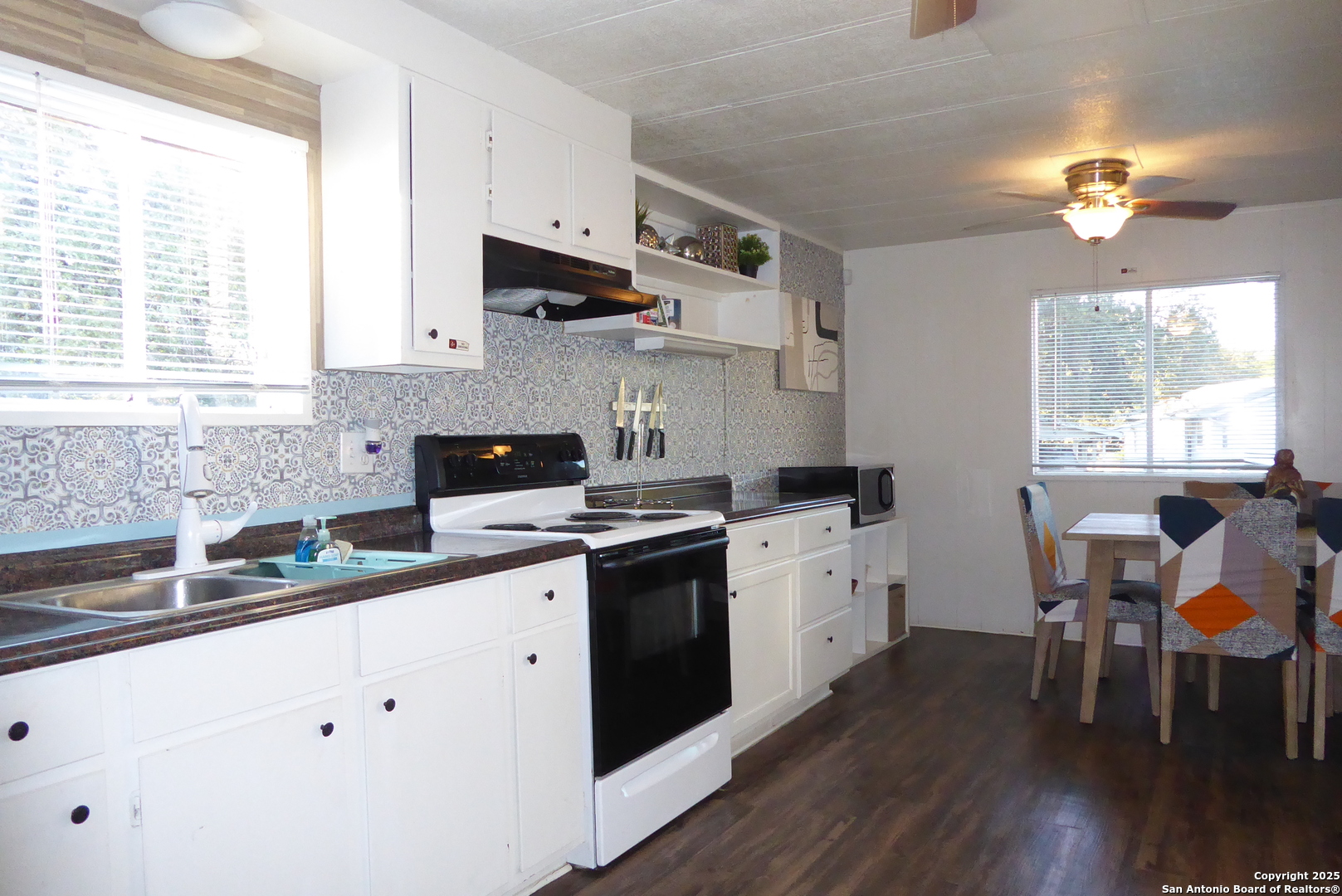 1884 Live Oak Canyon Lake TX 78133