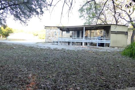 1884 Live Oak Canyon Lake TX 78133
