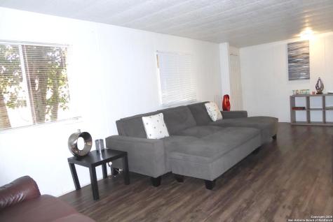 1884 Live Oak Canyon Lake TX 78133