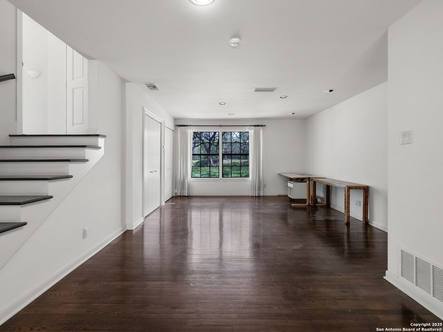 100 Tomahawk Trail San Antonio TX 78232