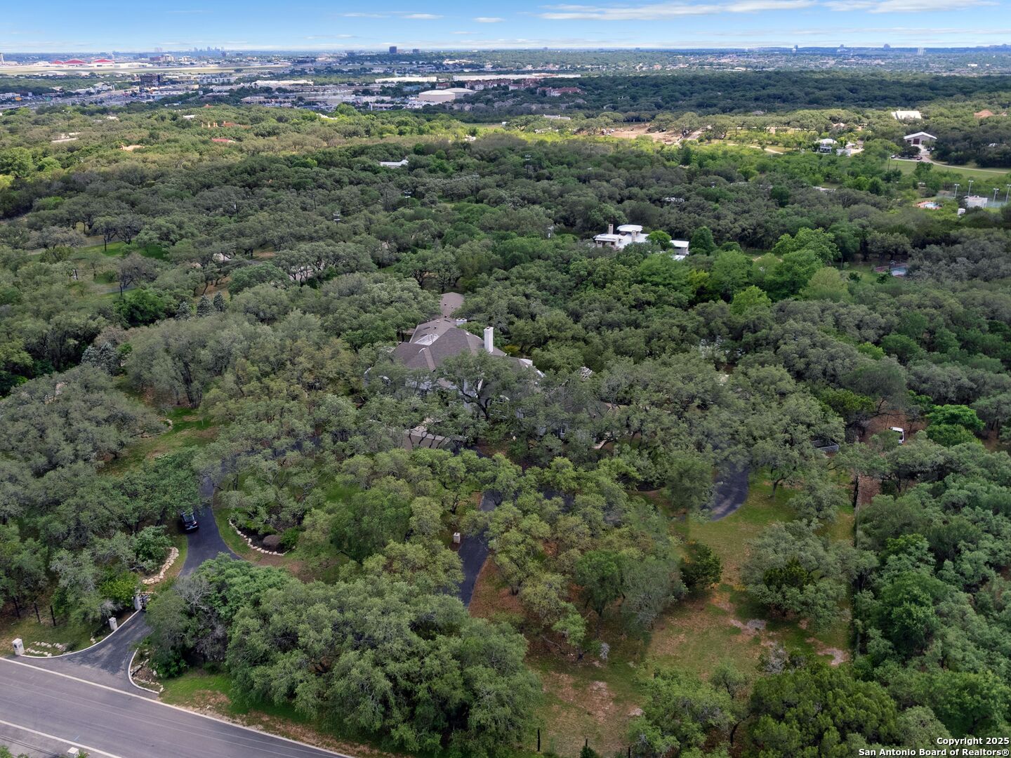 100 Tomahawk Trail San Antonio TX 78232