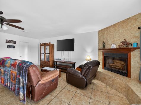 213 Bluebonnet Ridge La Vernia TX 78121