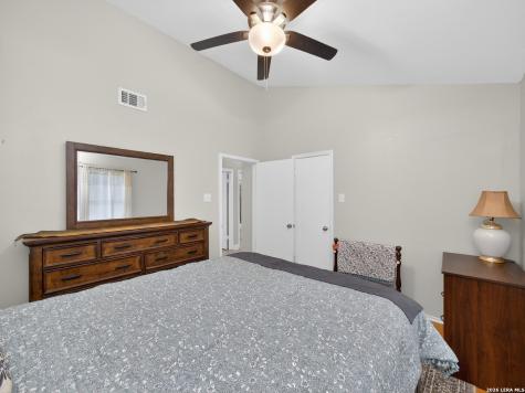 213 Bluebonnet Ridge La Vernia TX 78121