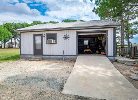 213 Bluebonnet Ridge La Vernia TX 78121