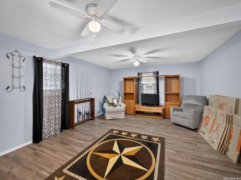 213 Bluebonnet Ridge La Vernia TX 78121