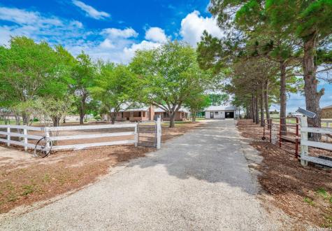 213 Bluebonnet Ridge La Vernia TX 78121