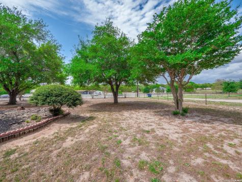 213 Bluebonnet Ridge La Vernia TX 78121