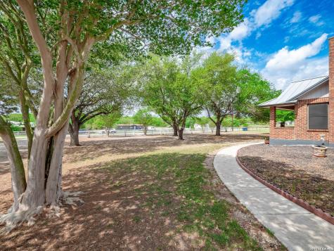213 Bluebonnet Ridge La Vernia TX 78121