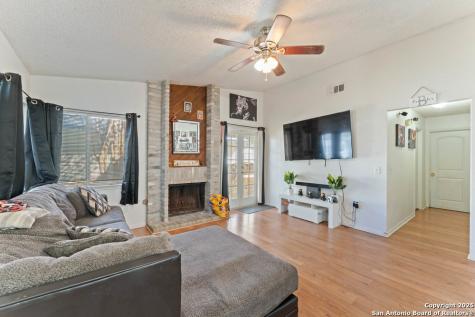 5936 Misty Glen San Antonio TX 78247