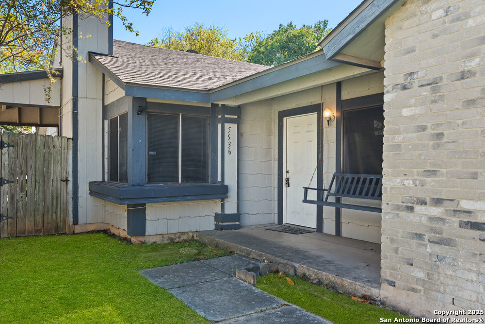 5936 Misty Glen San Antonio TX 78247
