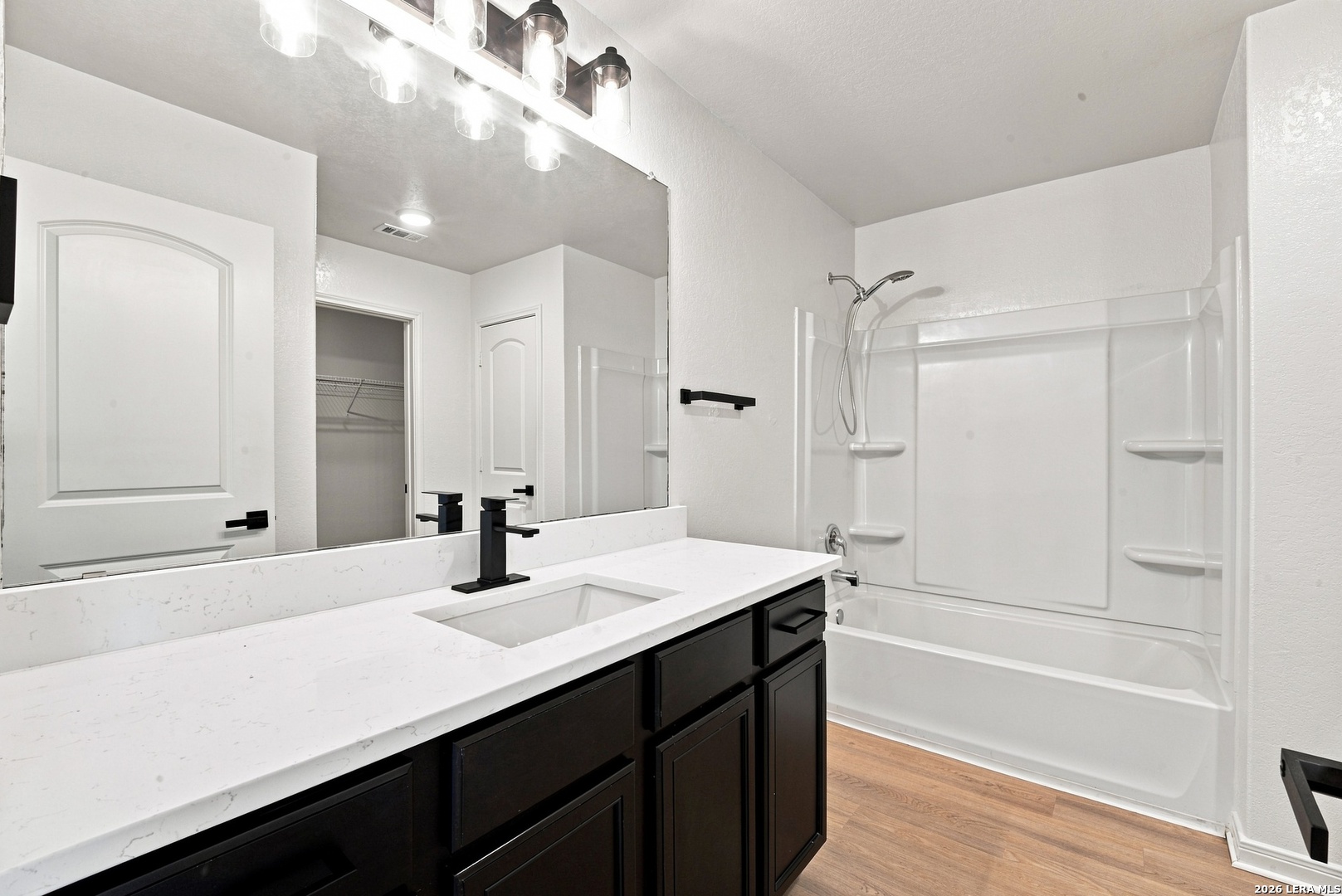 2835 Presley Meadow San Antonio TX 78222