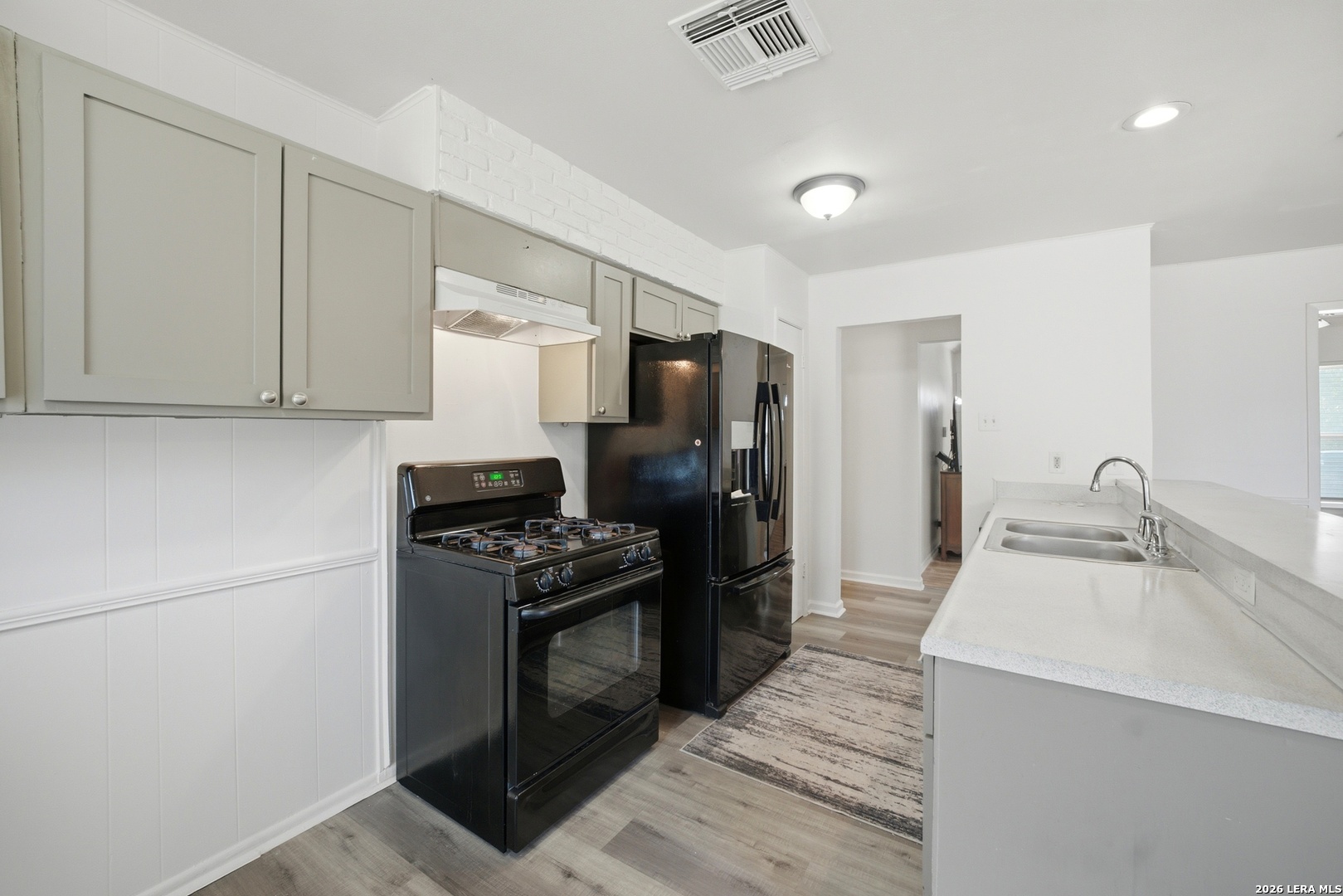 4423 Sun Vista San Antonio TX 78217