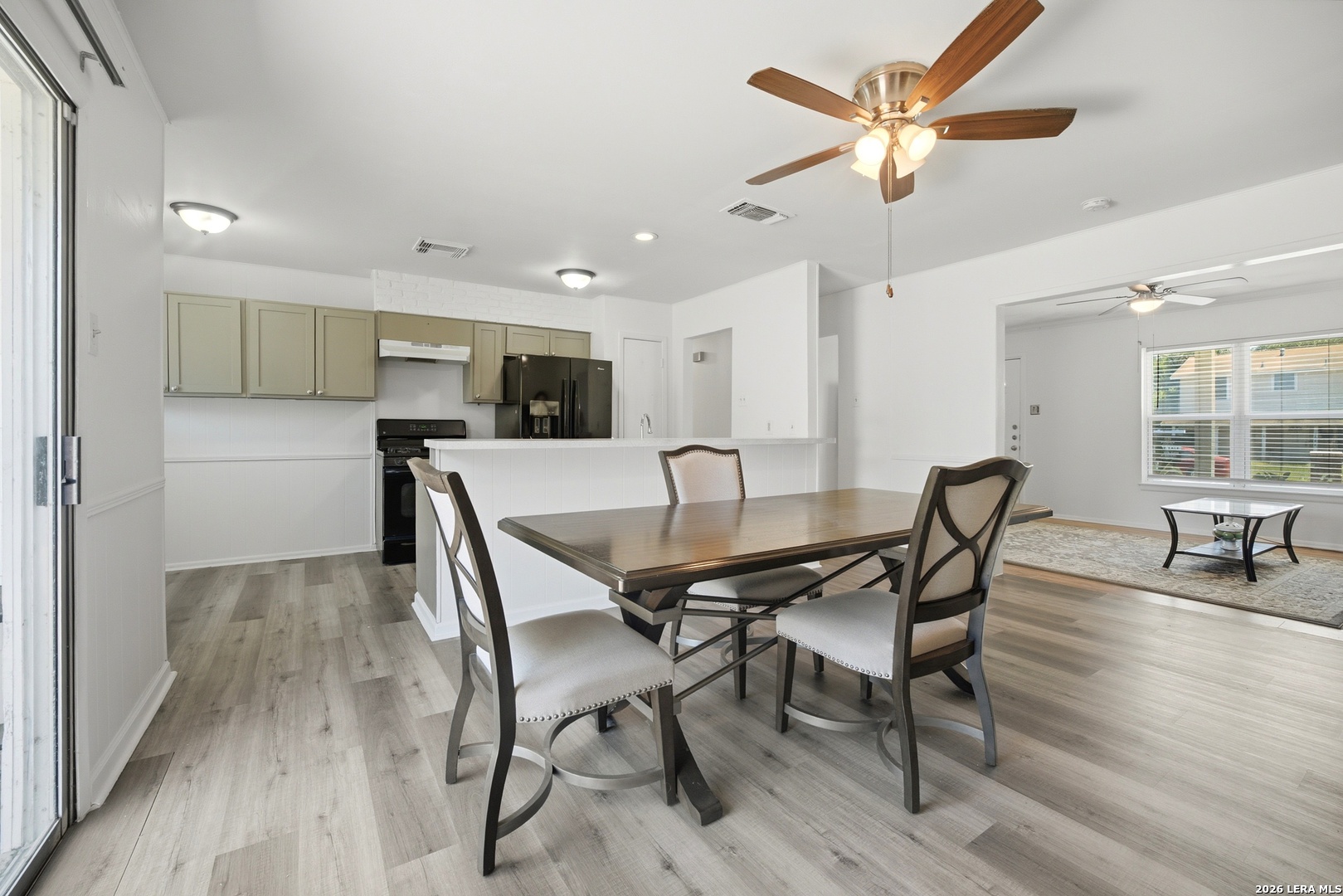 4423 Sun Vista San Antonio TX 78217